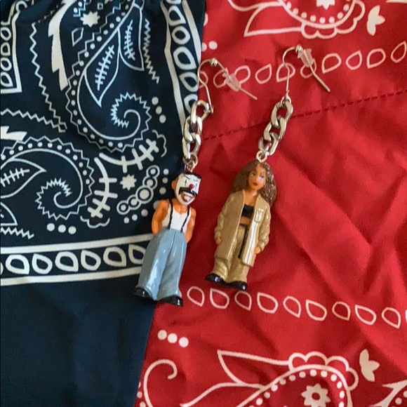 COPY - Homie earrings chicana - Picture 3 of 3